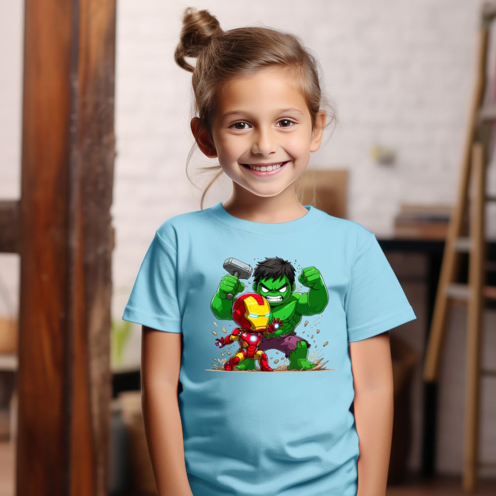 Camiseta Infanto Juvenil Personagens Super Heróis Hulk vs Homem de Ferro