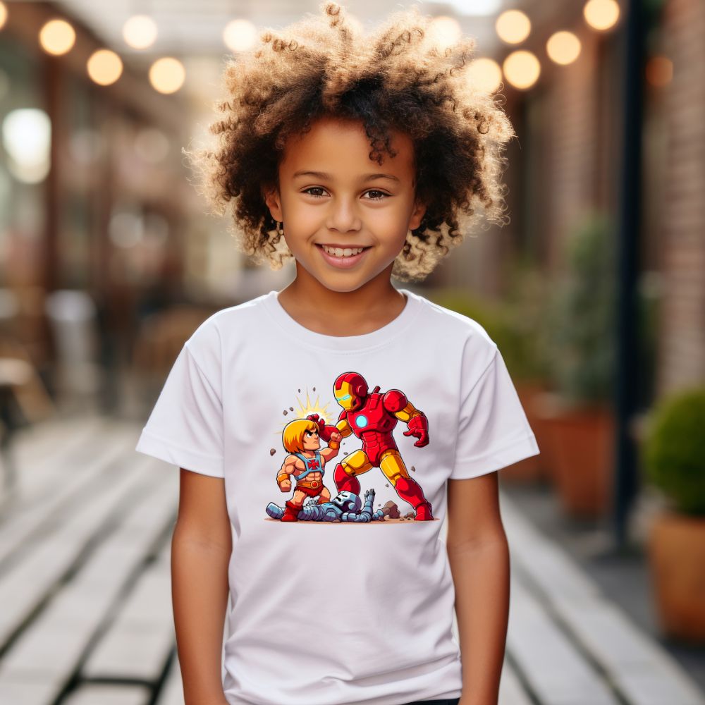 Camiseta Infanto Juvenil Personagens He-man vs Homem de Ferro